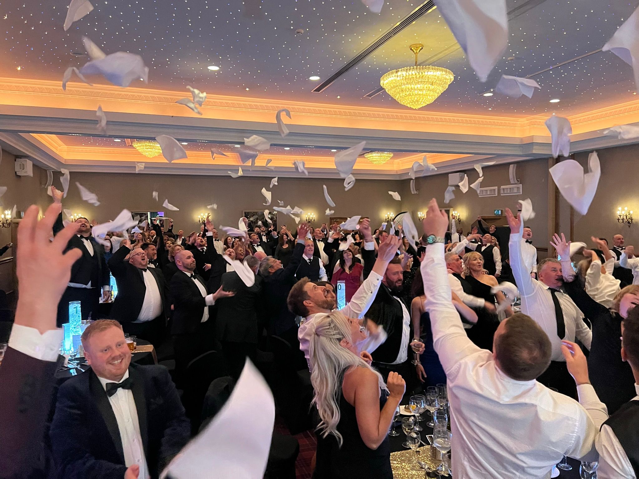 Showing Napkins singing waiters